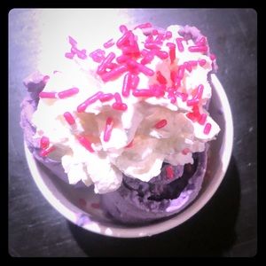 Meet your Posher, Cloey